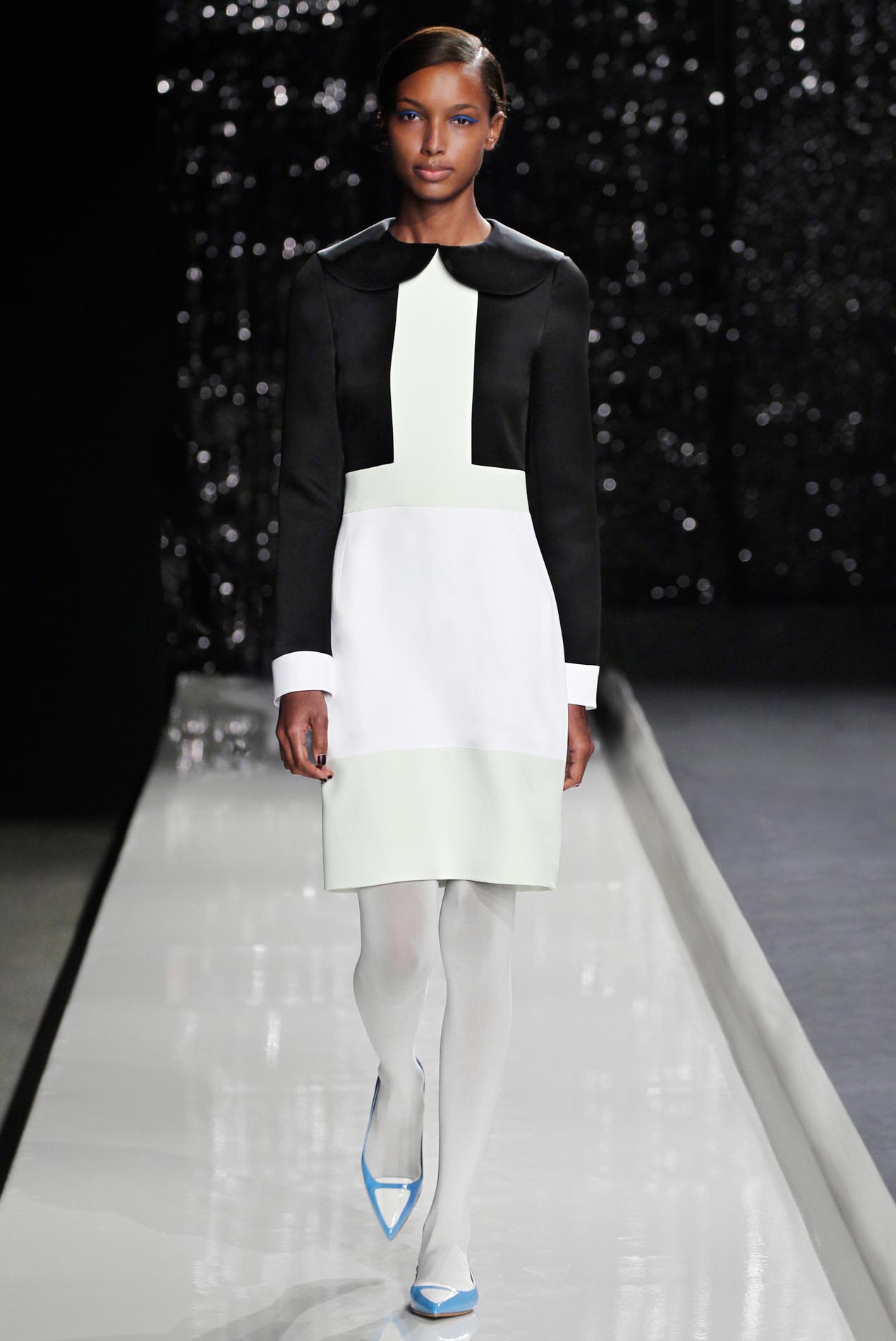 Look 15