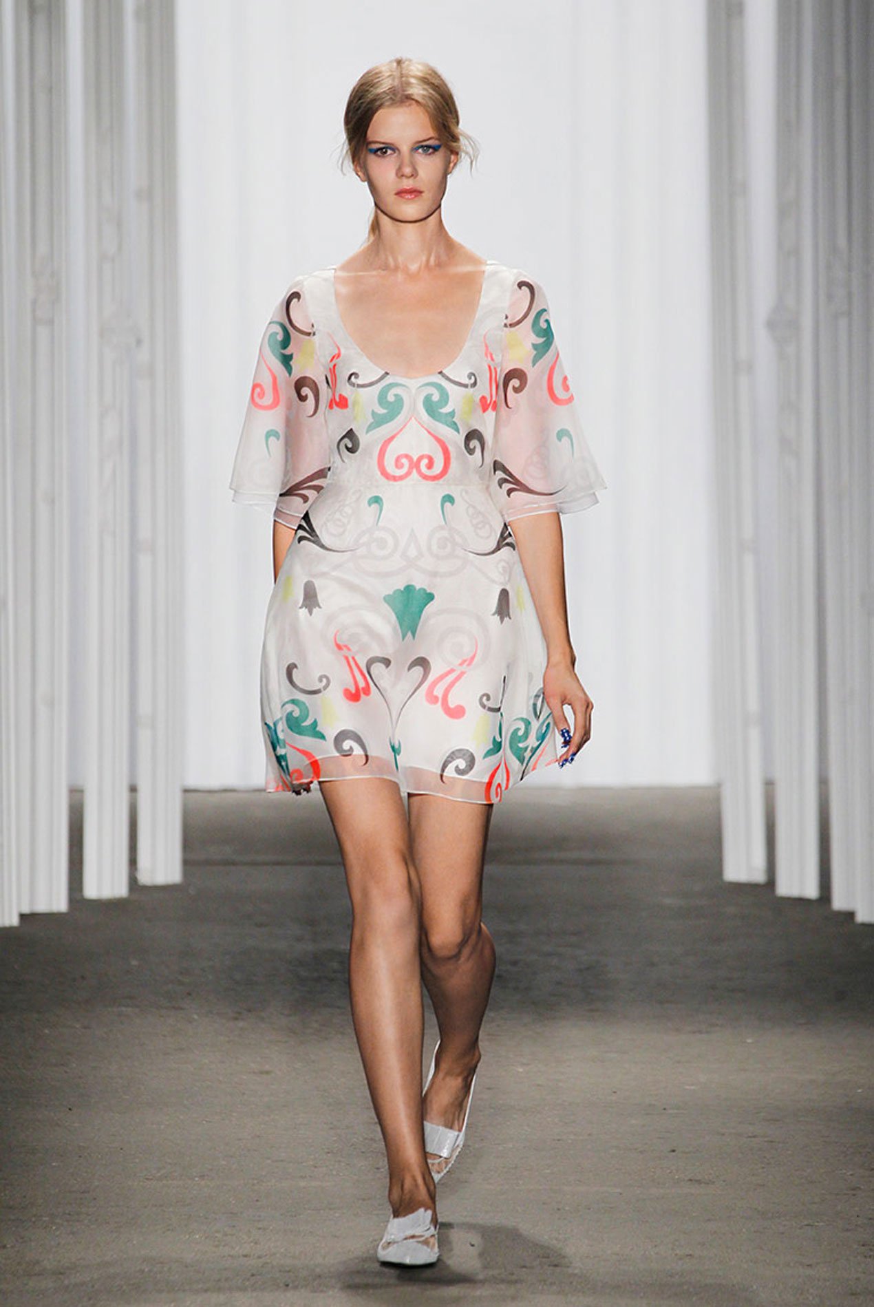 Look 32