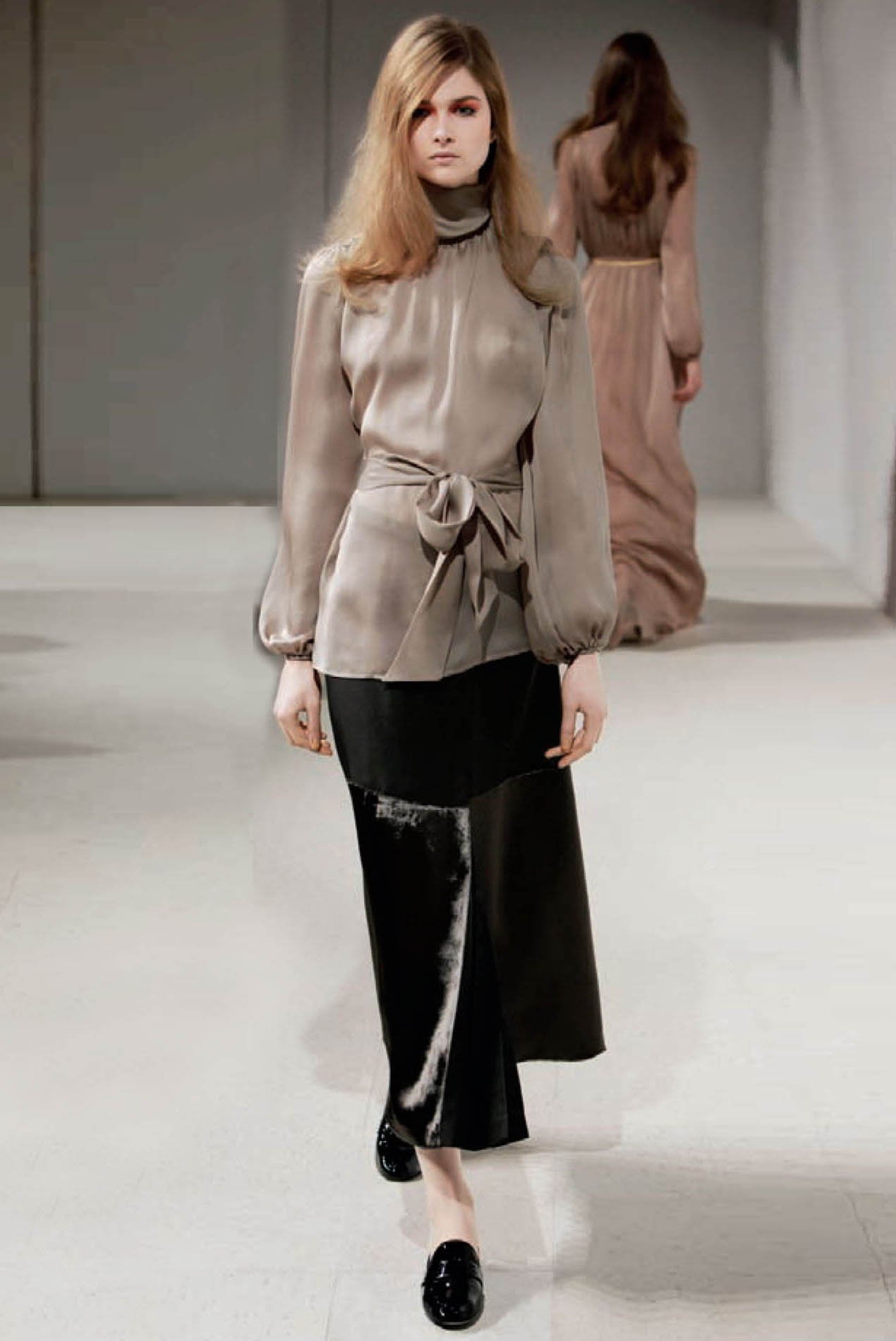 Look 16