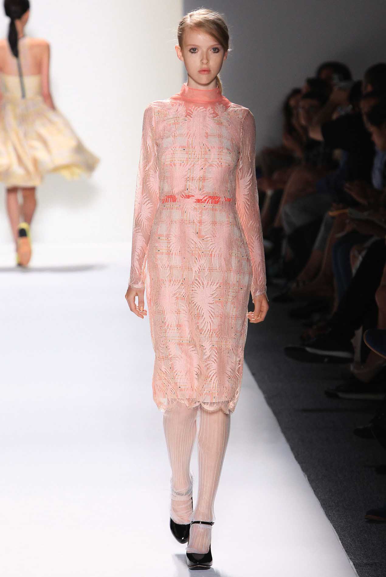 Look 16a