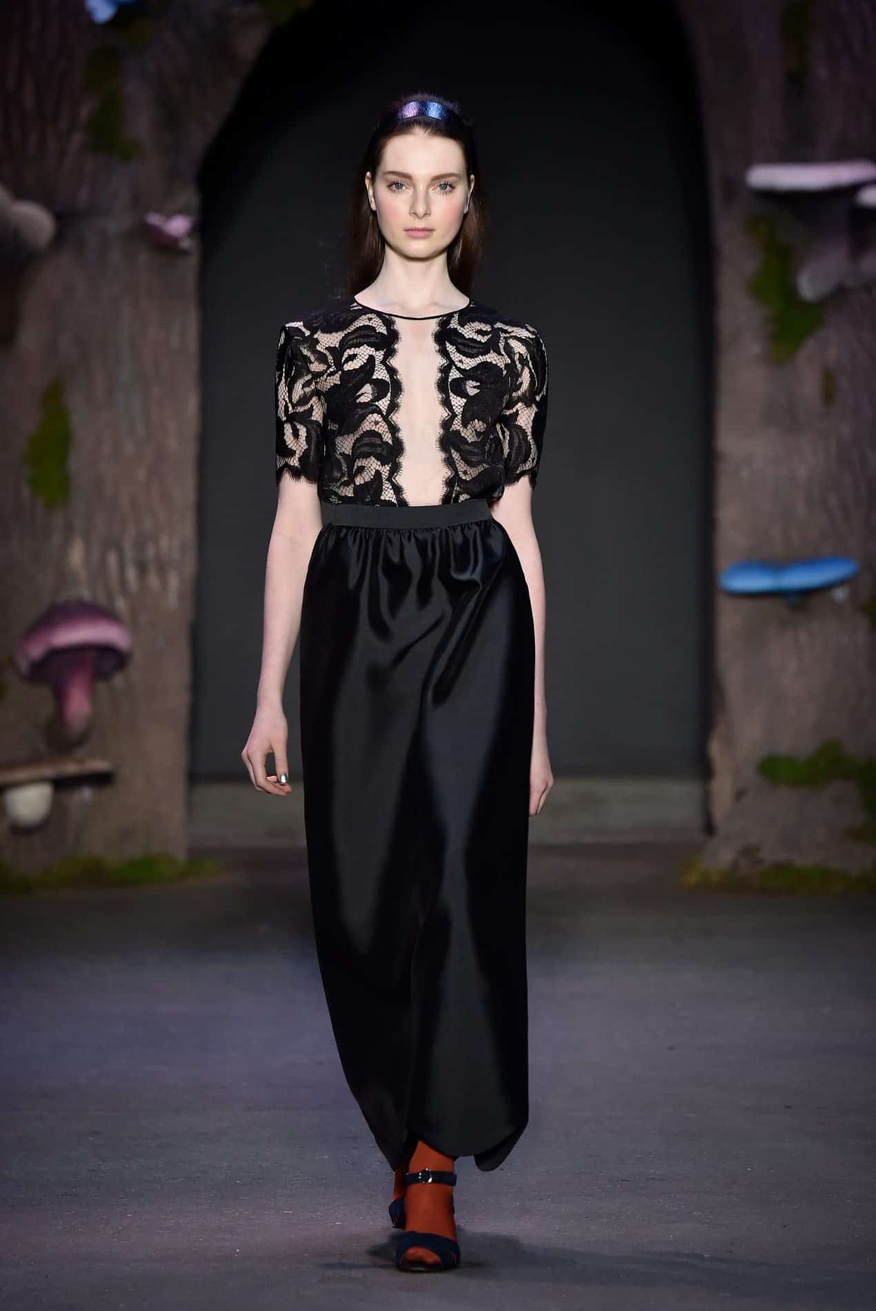 Look 29