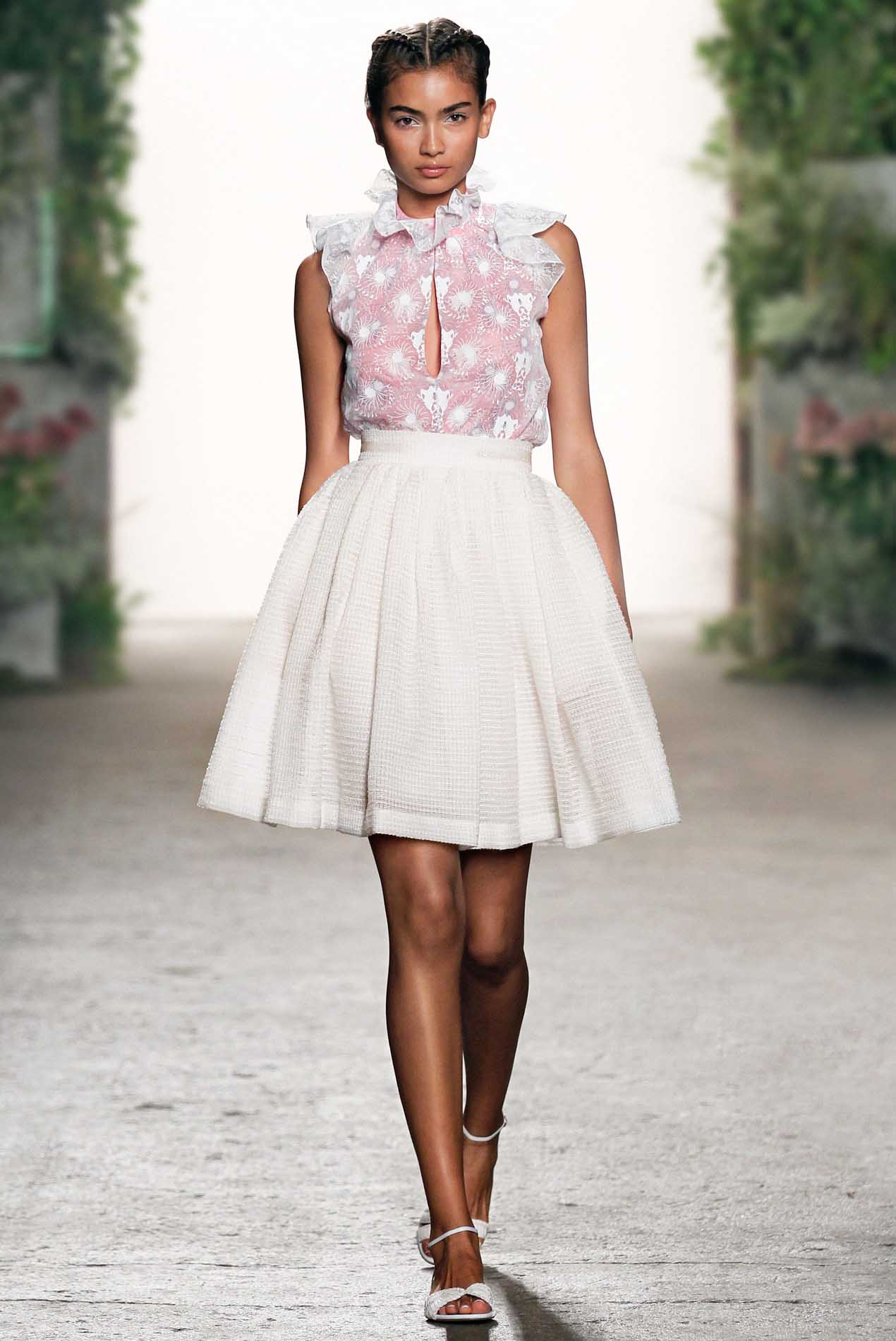 Look 27